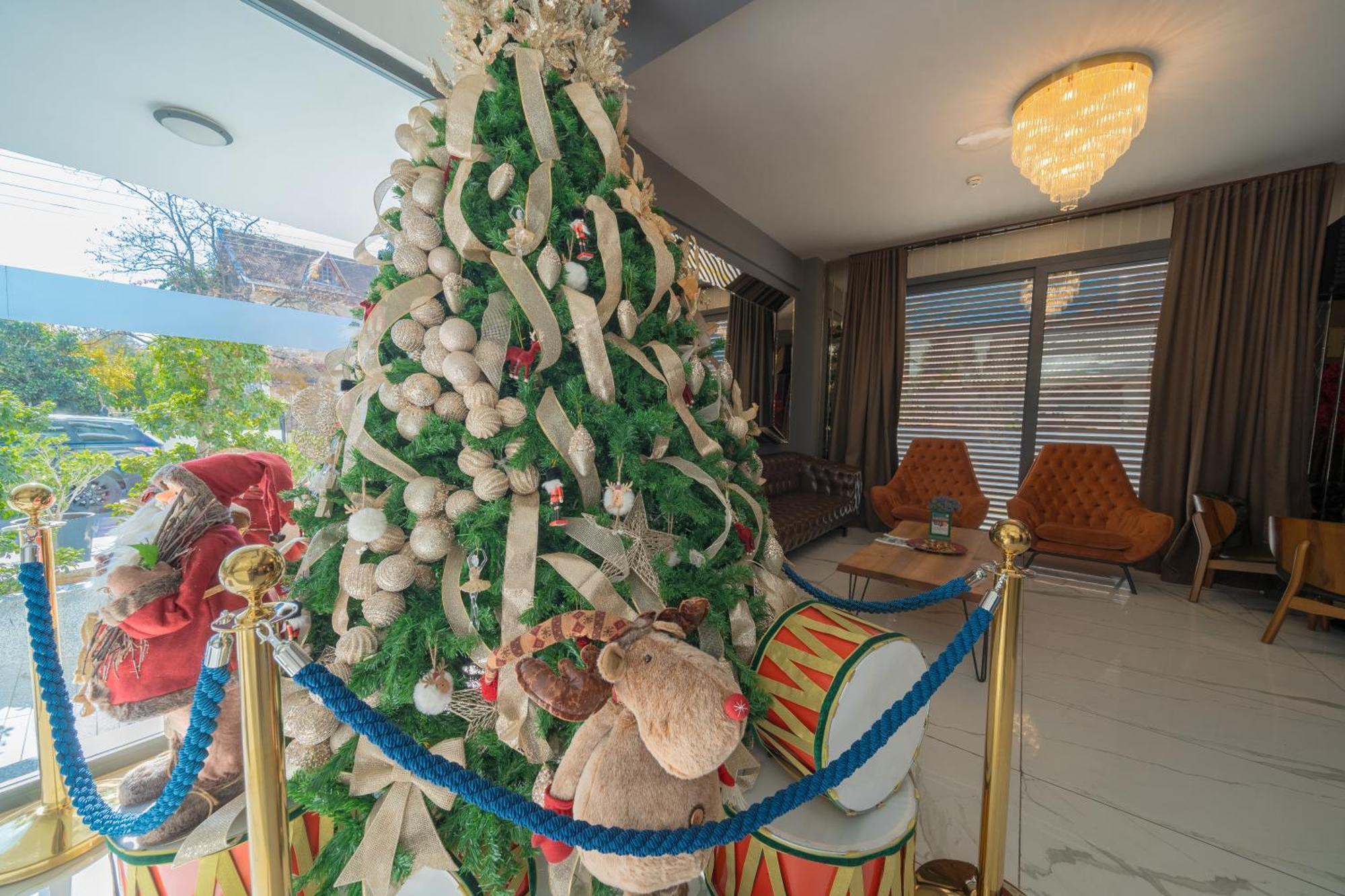 Sky Roof Hotel Nicosia Ngoại thất bức ảnh